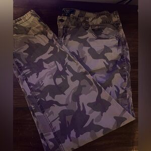 CATO woman’s camo pants ,20w